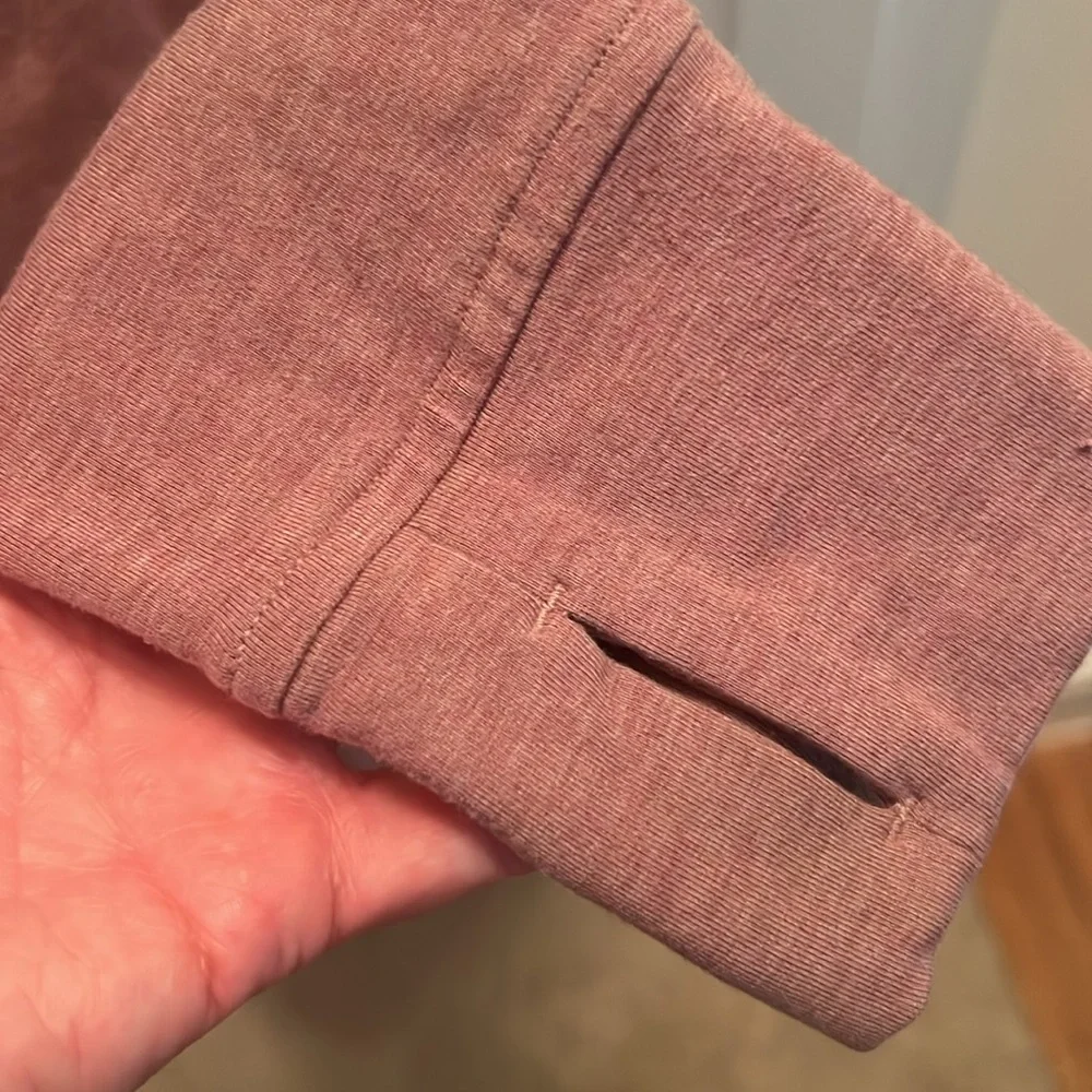 Lululemon mauve wrap sweatshirt cardigan size 4